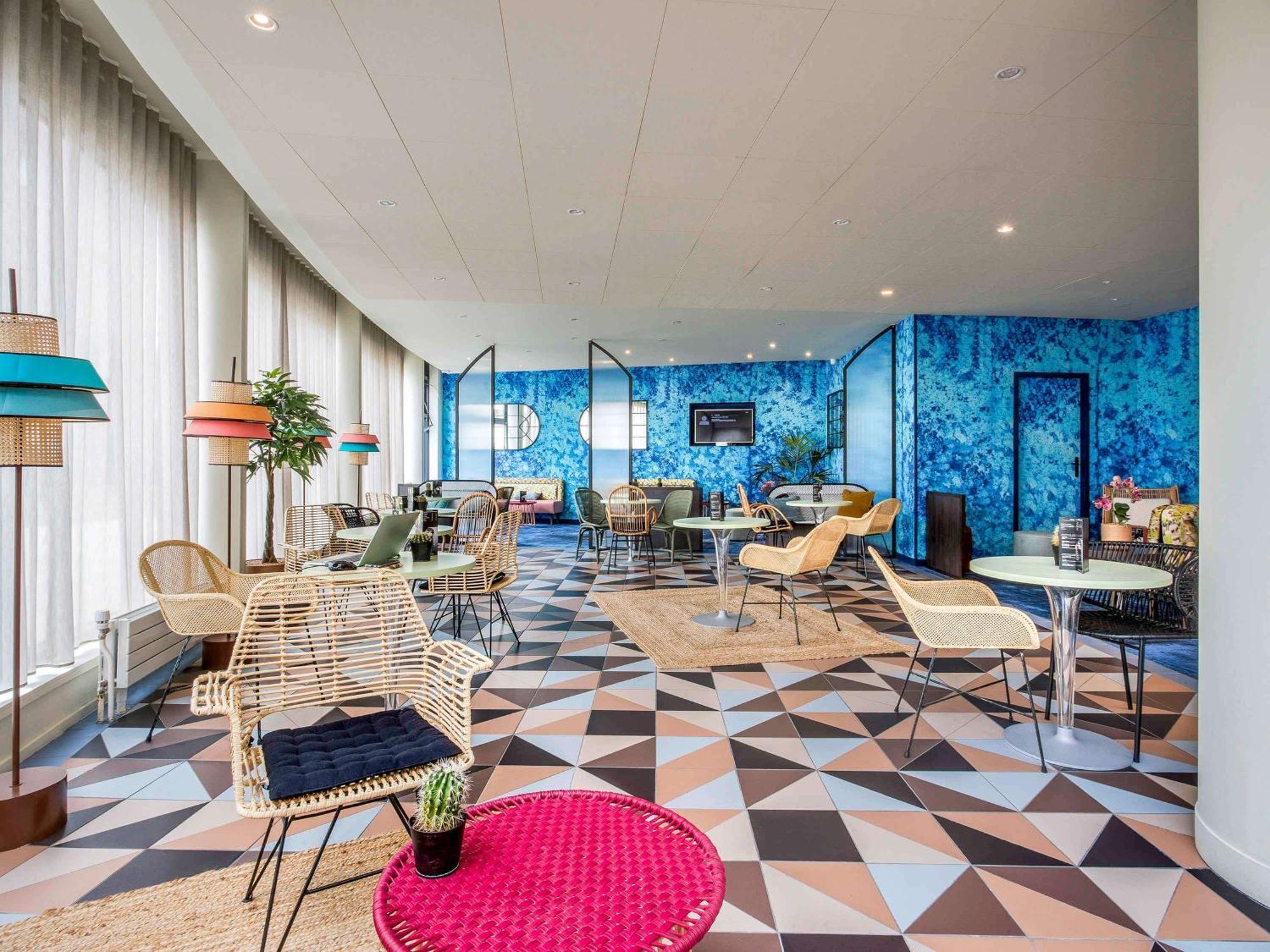 ไอบิส สไตล์ มหาวิหารเอฟรี Hotel Courcouronnes ภายนอก รูปภาพ